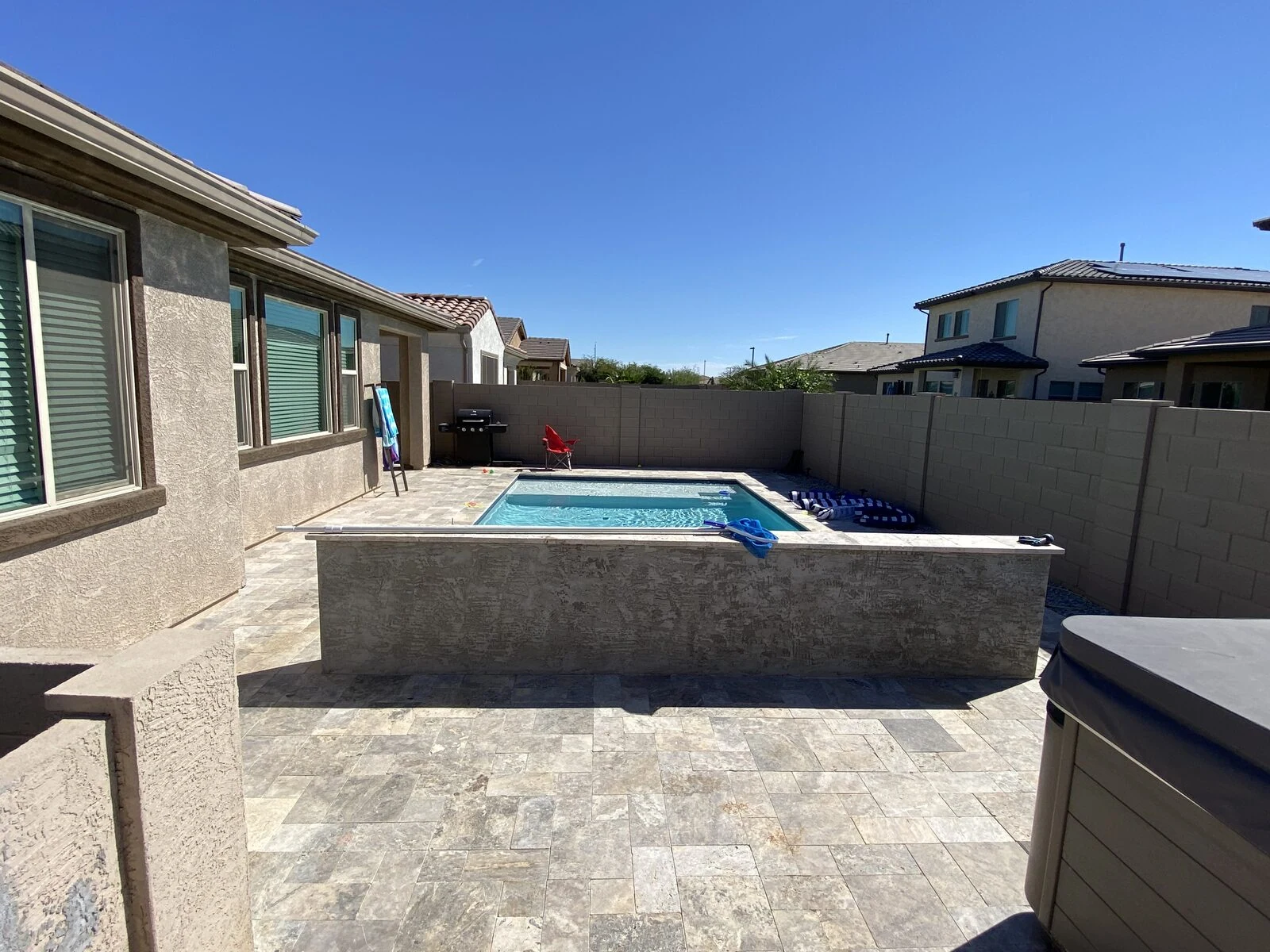 Custom pool and spa built by Sun America Pools & Spas in Phoenix, AZ