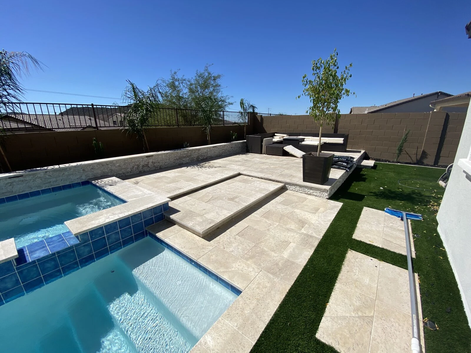 Custom pool construction built by Sun America Pools & Spas in Scottsdale, AZ