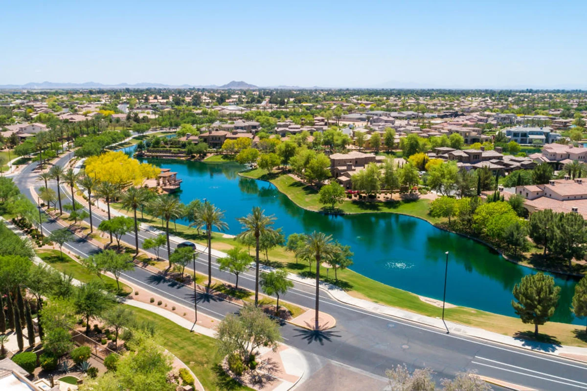 Custom pool builder in Chandler, AZ, Sun America Pools & Spas